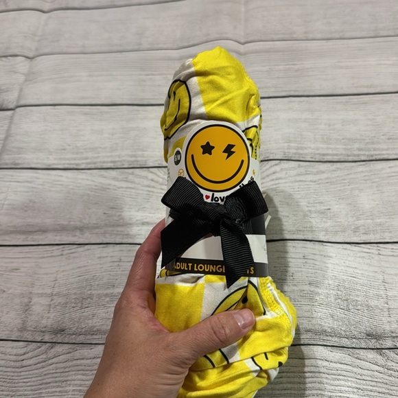 Smiley Face Pajama Pants size S/M - Picture 1 of 3